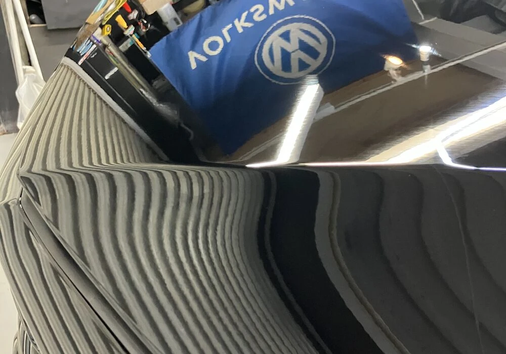 ボンネット BASEコート塗布後